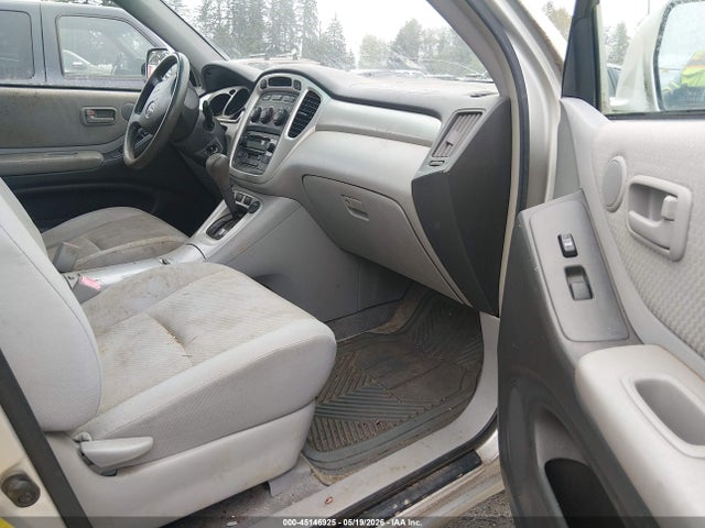 Toyota Highlander V6