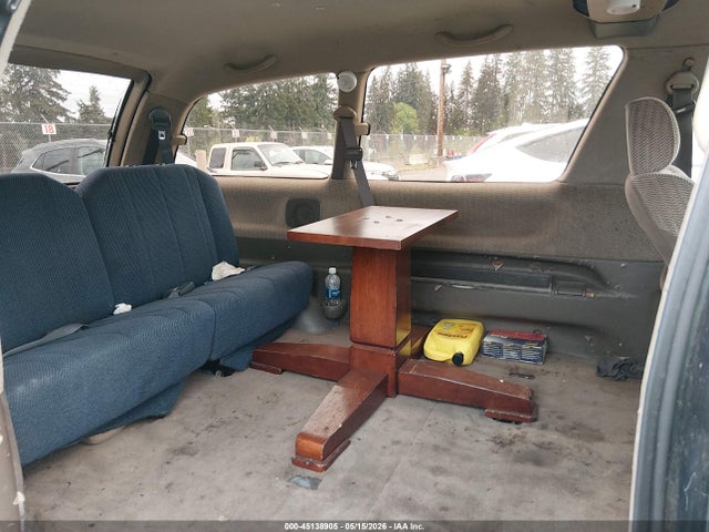 Toyota Previa Le
