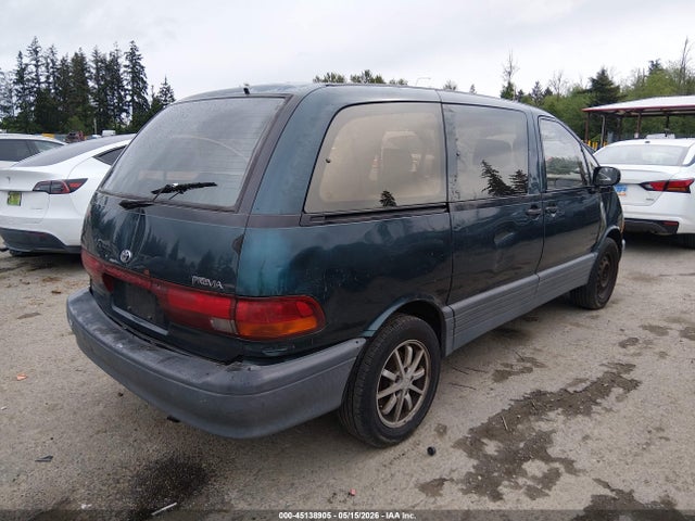 Toyota Previa Le