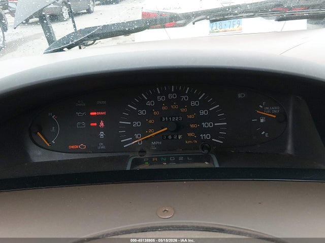 Toyota Previa Le