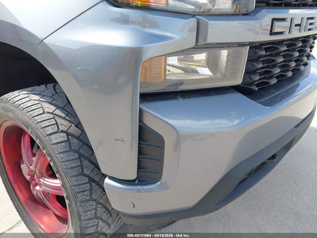 Chevrolet Silverado 1500 4wd  Standard Bed Custom