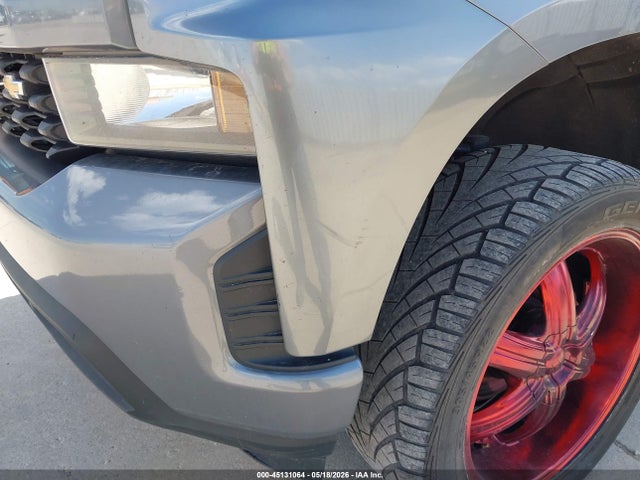 Chevrolet Silverado 1500 4wd  Standard Bed Custom