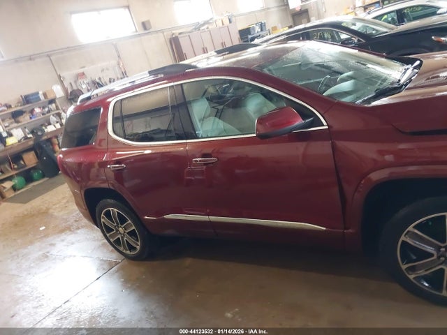 GMC Acadia Denali