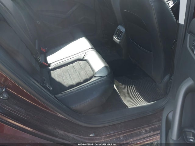 Volkswagen Passat 2.0l Tdi Sel Premium