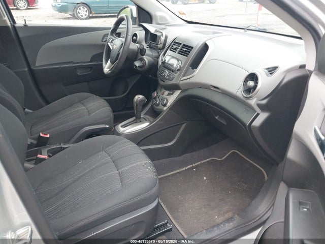 Chevrolet Sonic 2lt