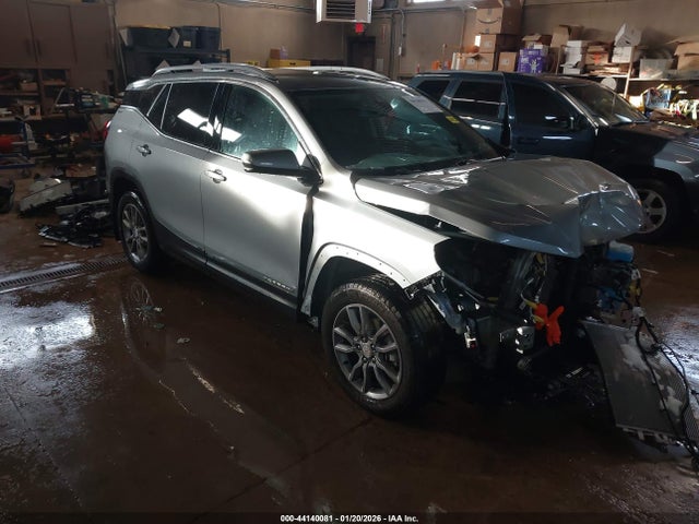 Salvage GMC Terrain Image