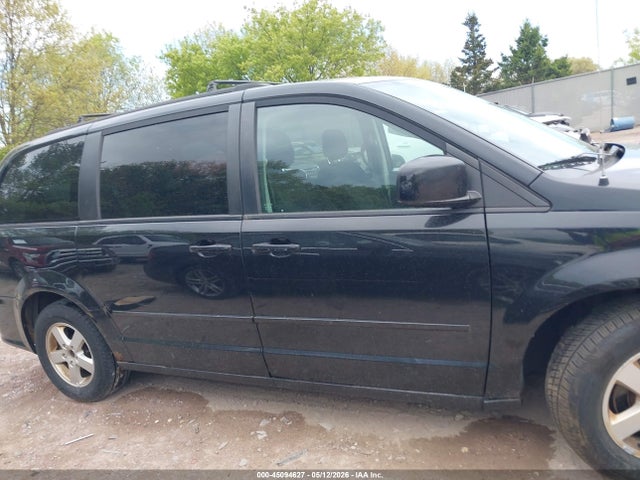 Dodge Grand Caravan Sxt