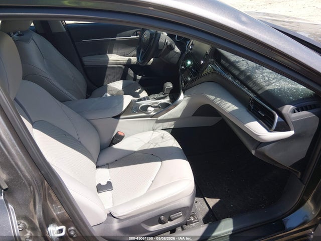 Toyota Camry Xle