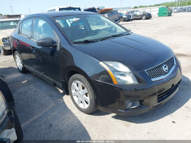 Salvage Nissan Sentra Image