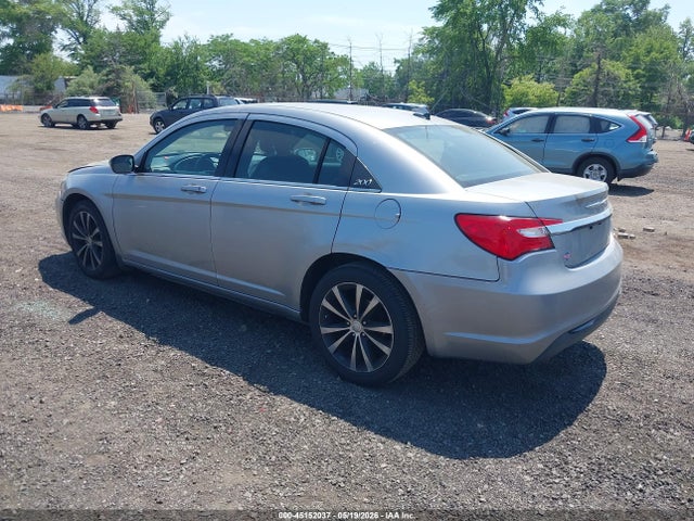 Chrysler 200 Limited