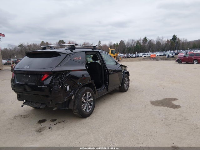 Hyundai TUCSON Blue