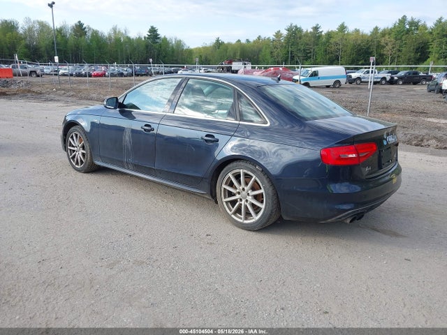 Audi A4 2.0t Premium