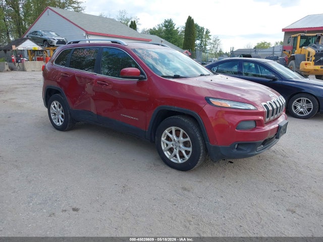 Salvage Jeep Cherokee Image