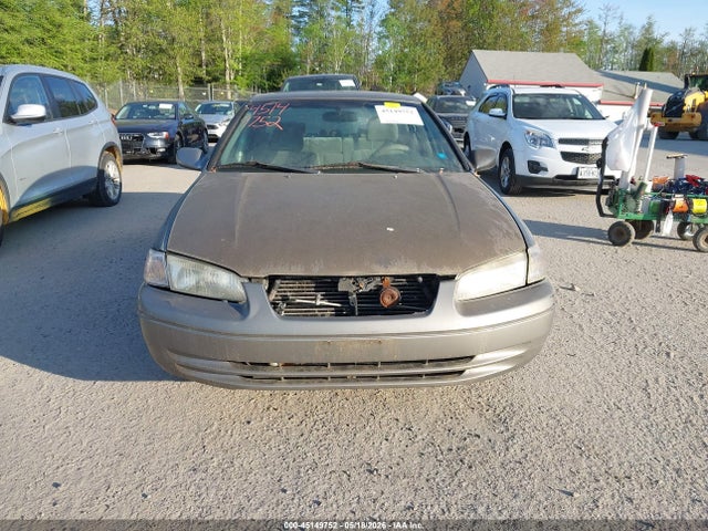 Toyota Camry Ce