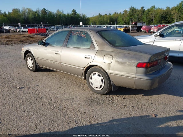 Toyota Camry Ce