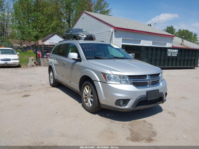 Salvage Dodge Journey Image