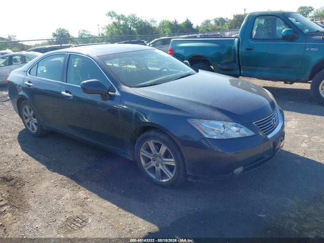 Salvage Lexus Es Image