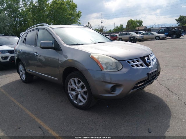 Salvage Nissan Rogue Image
