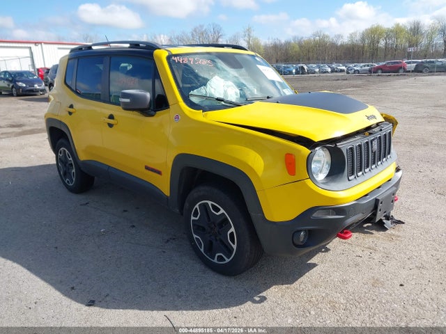 Salvage Jeep Renegade Image