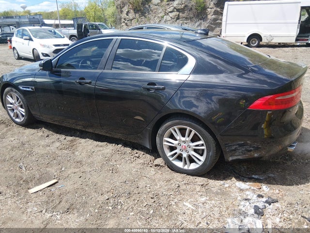 Jaguar XE 20d Premium