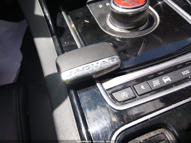 Jaguar XE 20d Premium