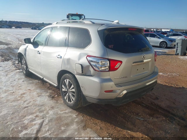 Nissan Pathfinder S 2wd