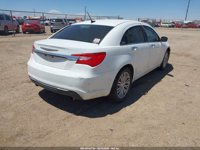 Chrysler 200 Limited
