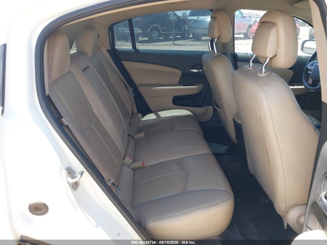 Chrysler 200 Limited