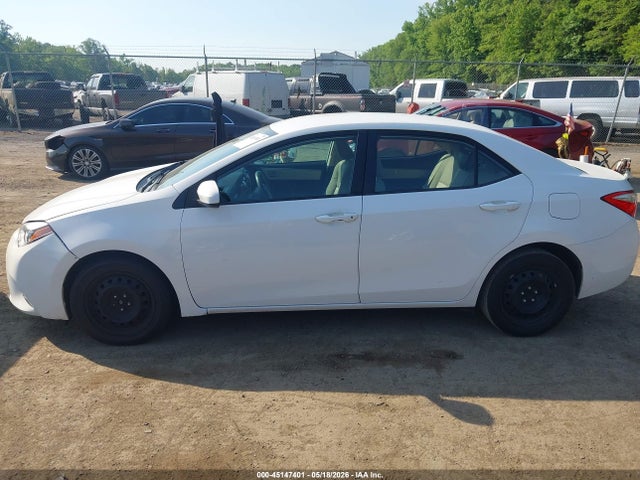 Toyota Corolla Le