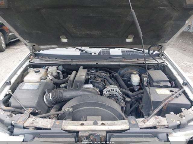 GMC Envoy XL Denali