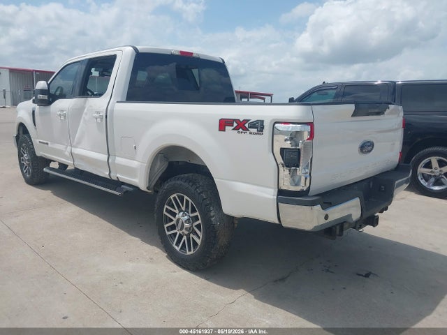 Ford F-250 Lariat