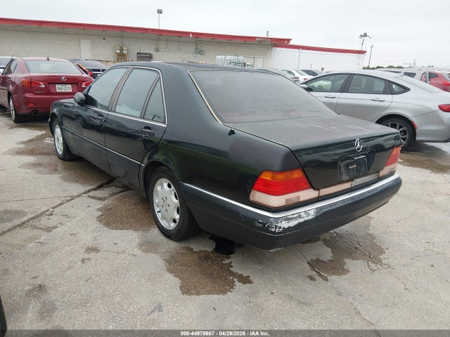 Mercedes-Benz S-Class 320w