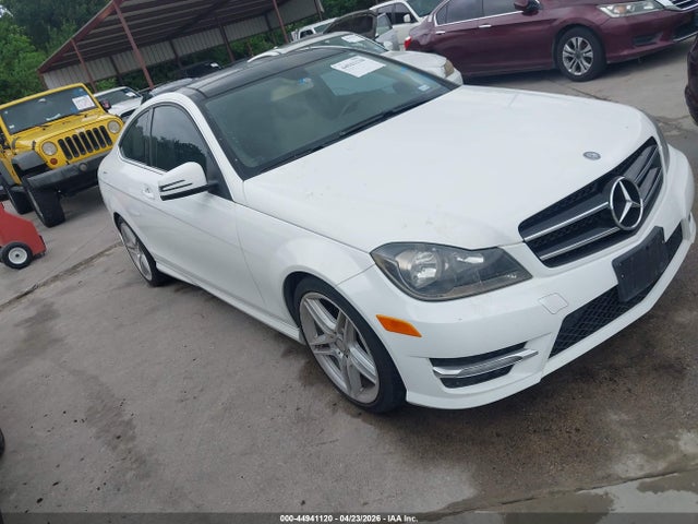 Salvage Mercedes-Benz C-Class Image