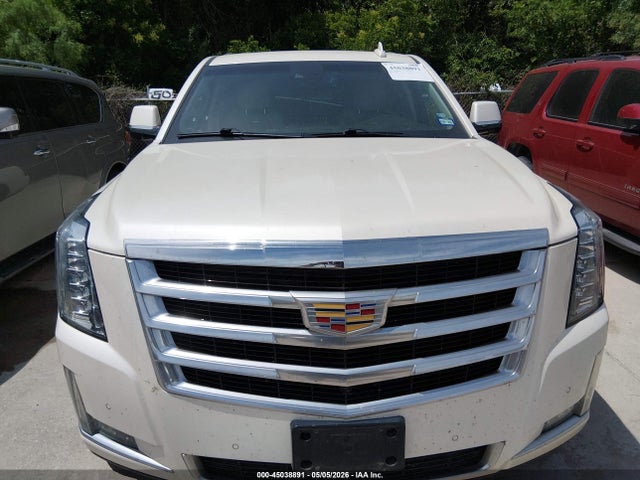 Cadillac Escalade Luxury
