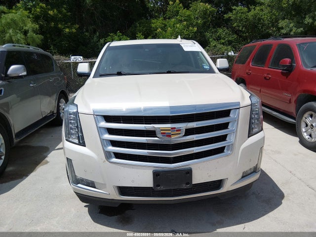 Cadillac Escalade Luxury