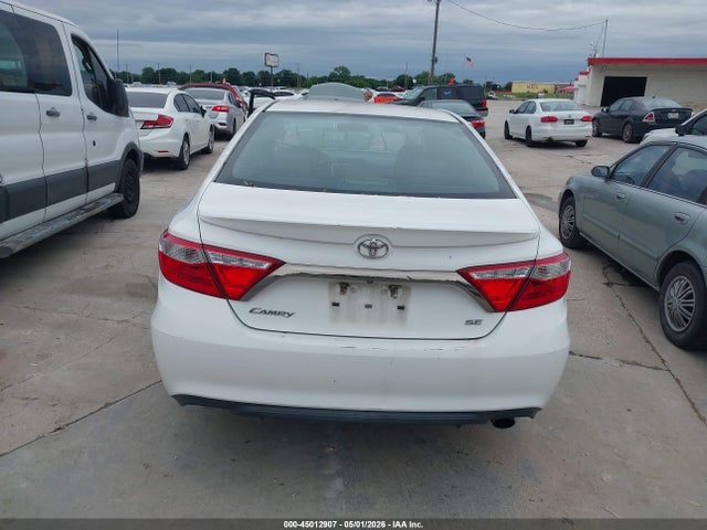 Toyota Camry Se
