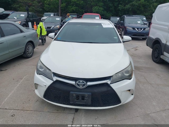 Toyota Camry Se