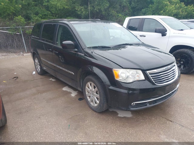Salvage Chrysler Town & Country Image