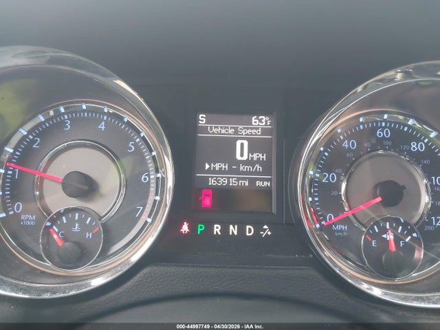 Chrysler Town & Country Touring