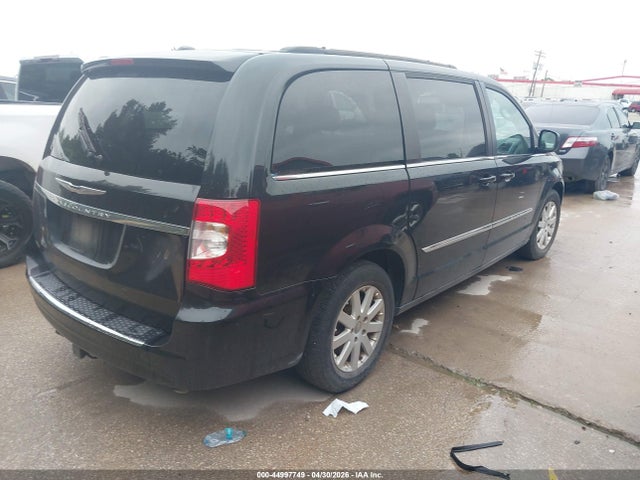 Chrysler Town & Country Touring