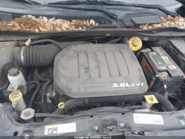 Chrysler Town & Country Touring