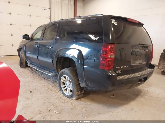 Chevrolet Suburban 1500 Lt