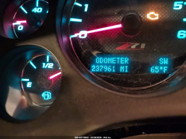 Chevrolet Suburban 1500 Lt