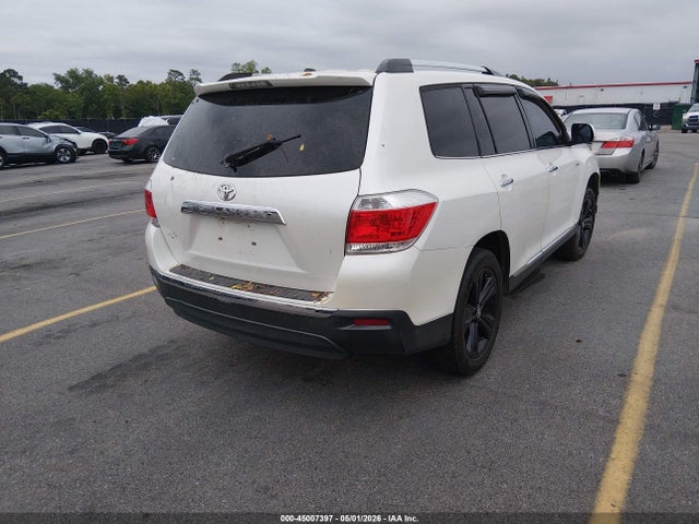 Toyota Highlander Limited V6