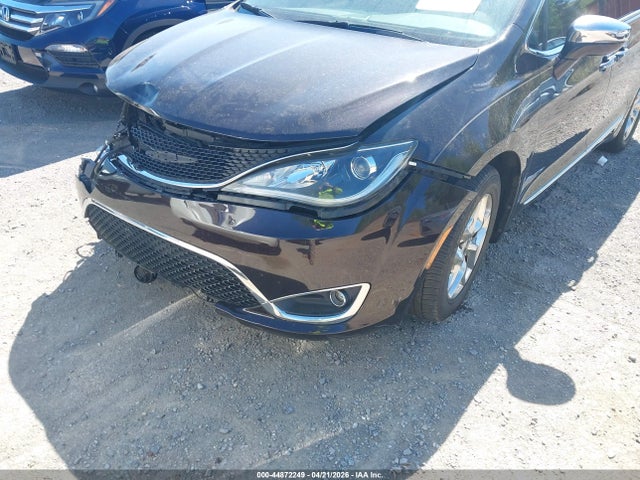 Chrysler Pacifica Limited