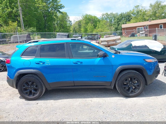 Jeep Cherokee Trailhawk 4x4