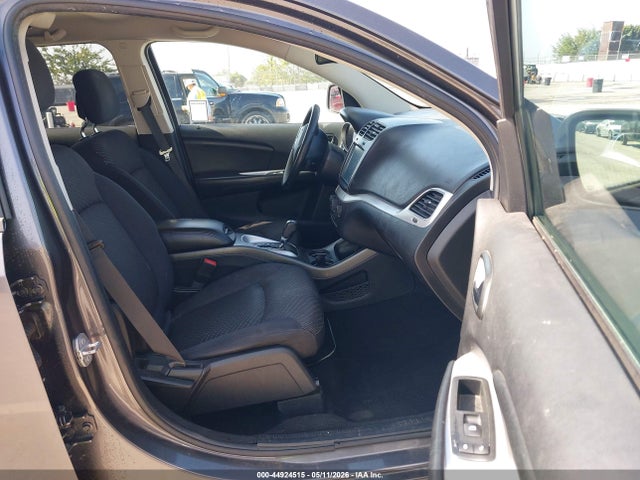 Dodge Journey Se