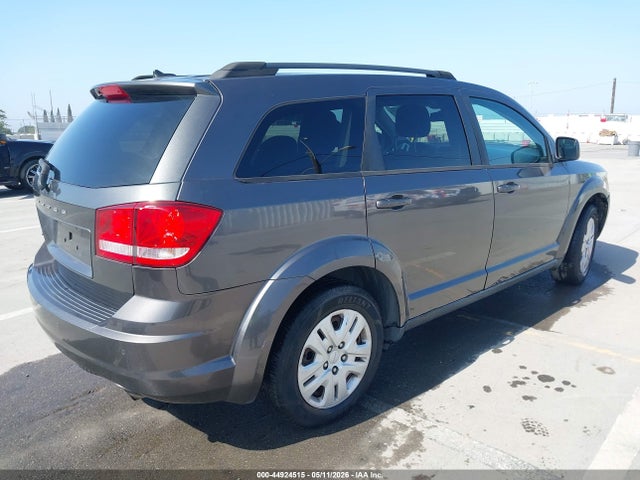 Dodge Journey Se