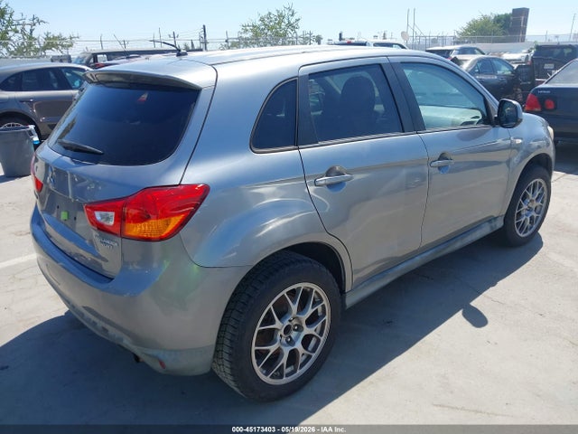Mitsubishi Outlander Es