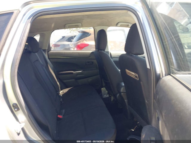 Mitsubishi Outlander Es